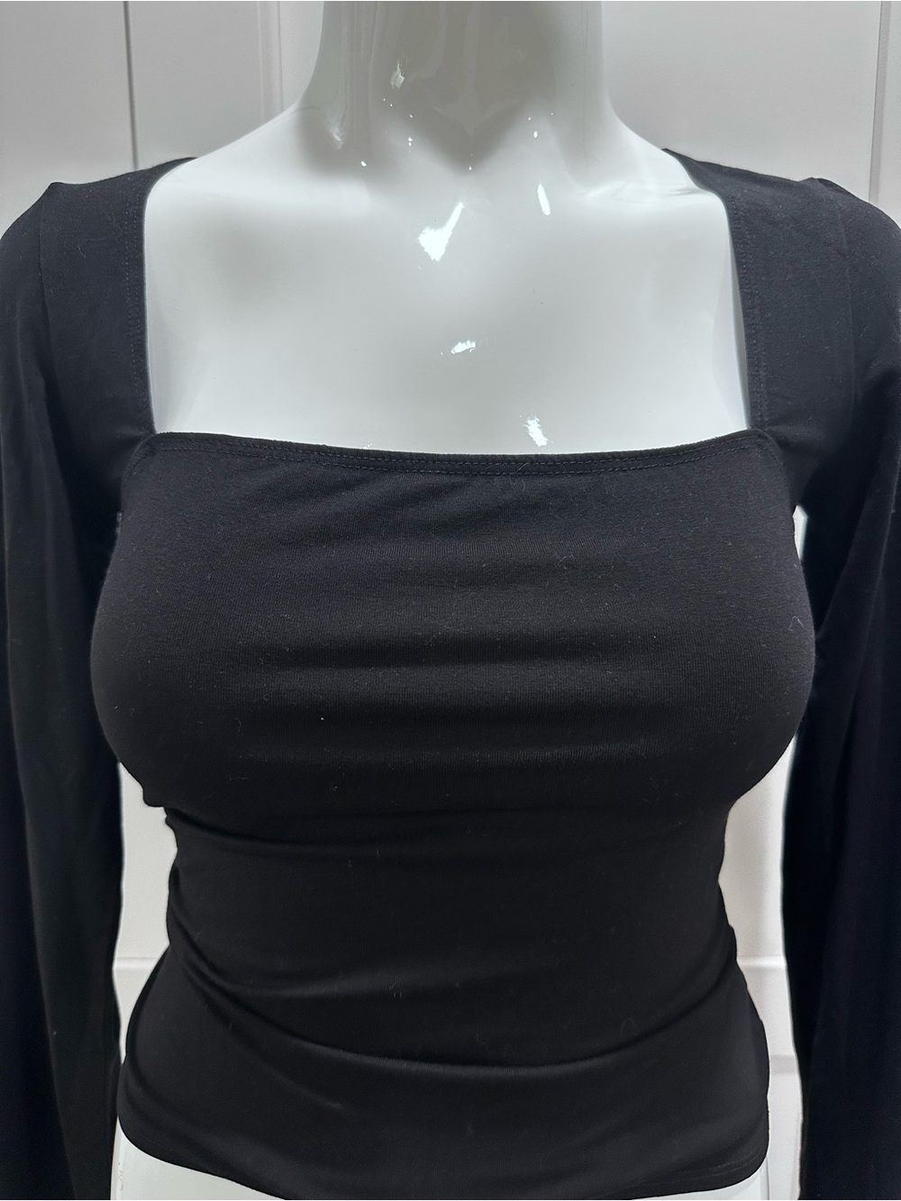 Reformation Square Neck Long Sleeve Women's Top - Black - Picture 3 of 7